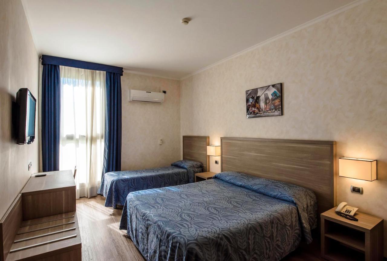 Hotel Roma Sud Frascati Esterno foto