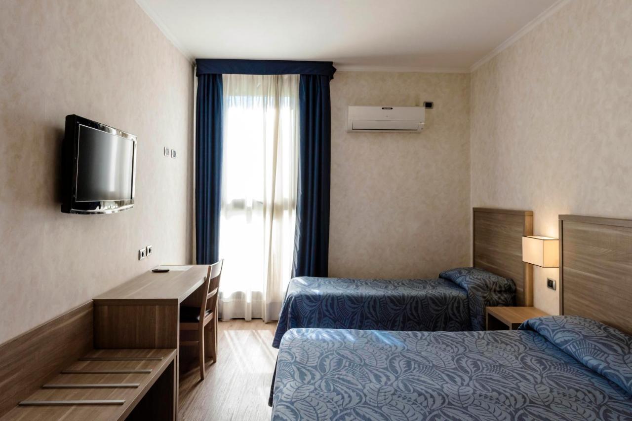 Hotel Roma Sud Frascati Esterno foto