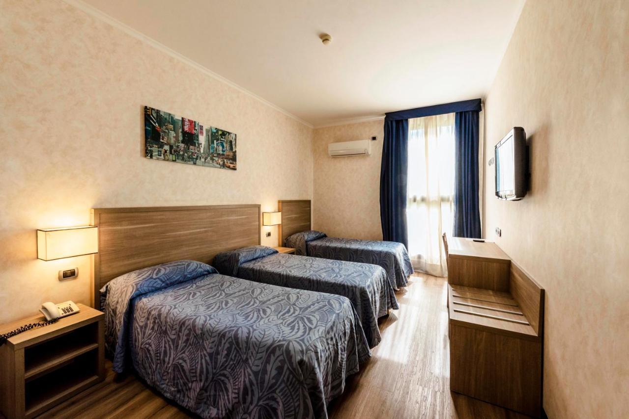 Hotel Roma Sud Frascati Esterno foto