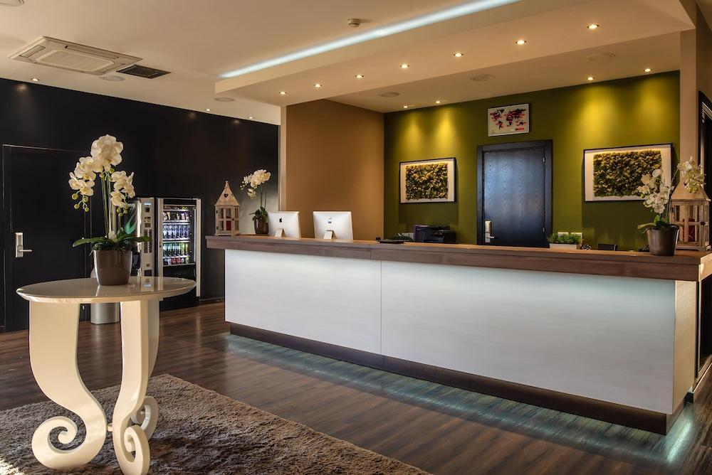 Hotel Roma Sud Frascati Esterno foto