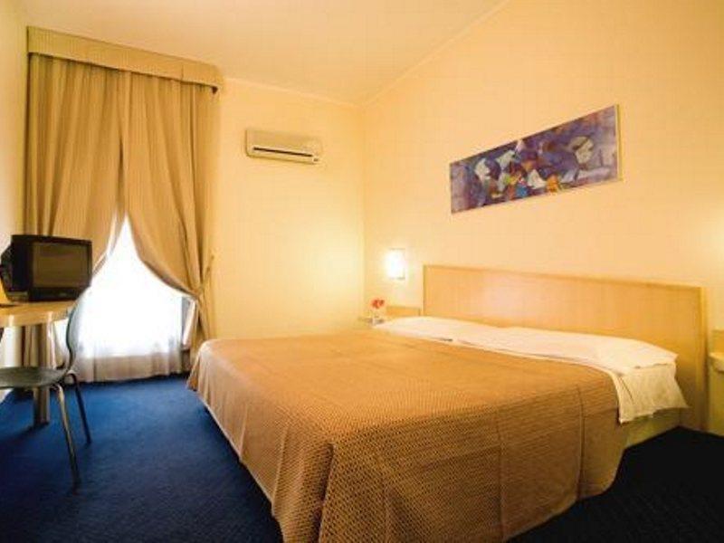 Hotel Roma Sud Frascati Esterno foto